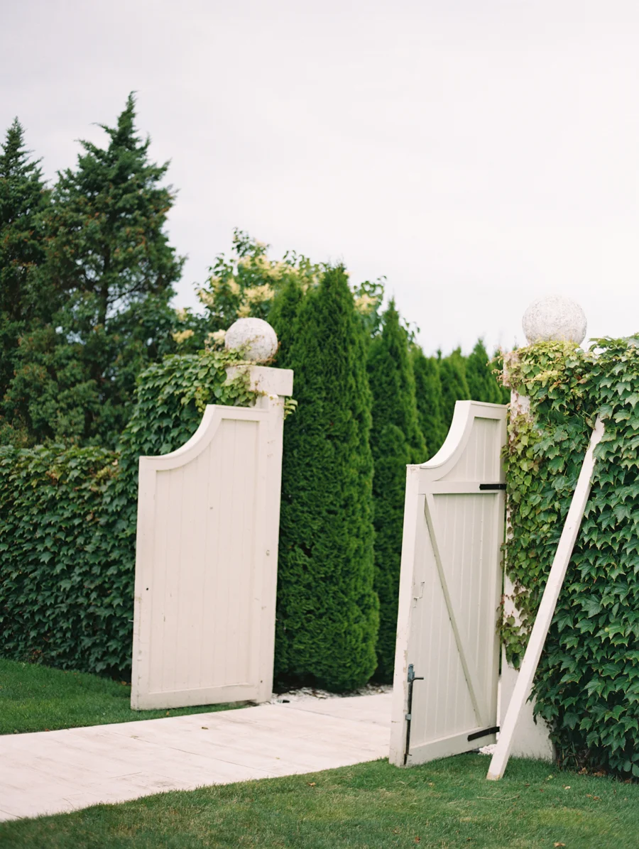 014_Jake+Kathryn_Brumley & Wells_Fine_Art_Film_Photography_Newport_Wedding.jpg