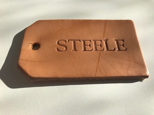 LEATHER NAME TAG (x4)