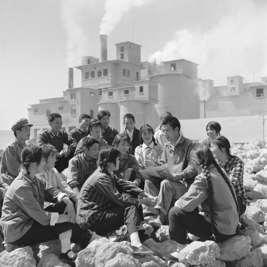 Wang Shuzhou History is forever a frame of reference for today. The Chinese village in the 1970s captured by Wang Shuzhou's camera is so remote from us, yet we will not forget it. A China that reforms itself and opens itself to the outside world starts from then.