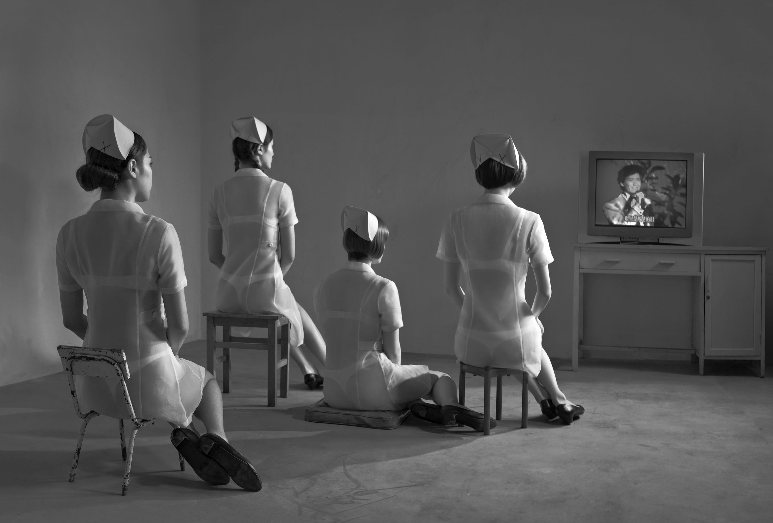 Chunwan (Chinese New Year, Spring Festival Gala) Series, Nurses Watching Television No.5