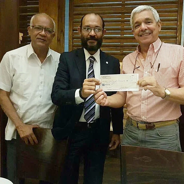 Entrega del Patrocinio de Landing International