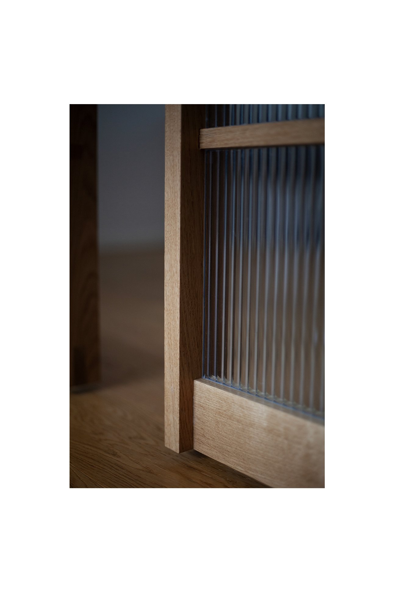036_sliding_door.jpg