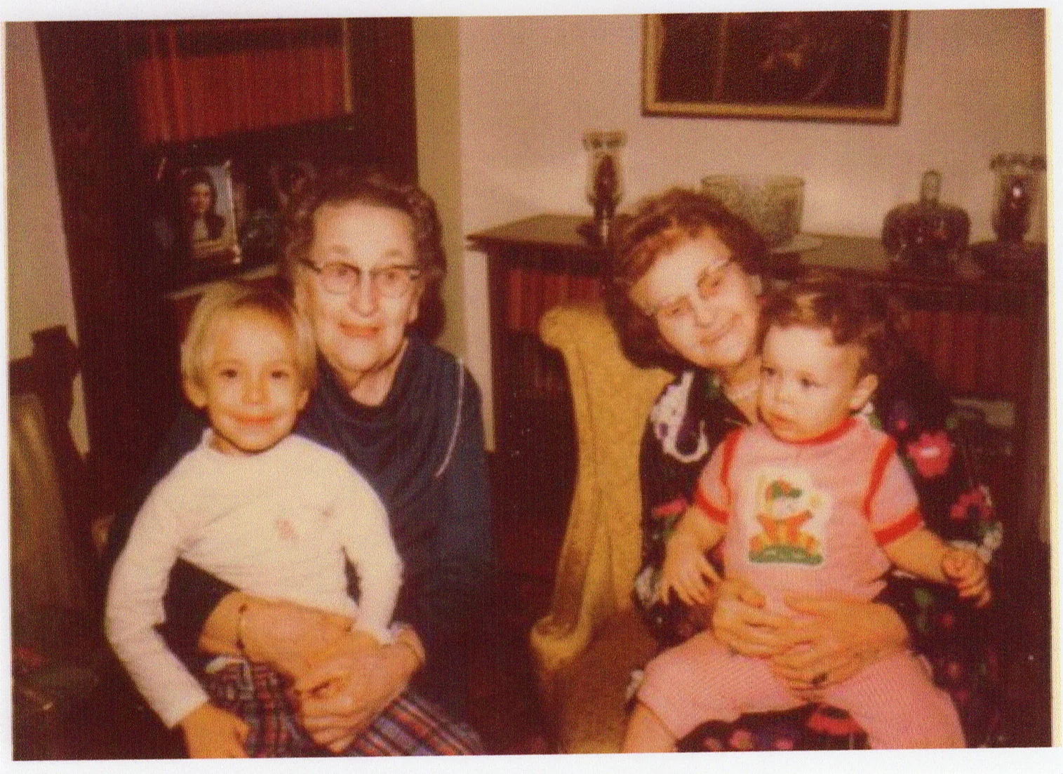 Alma Hanley and Ida Sears.jpg