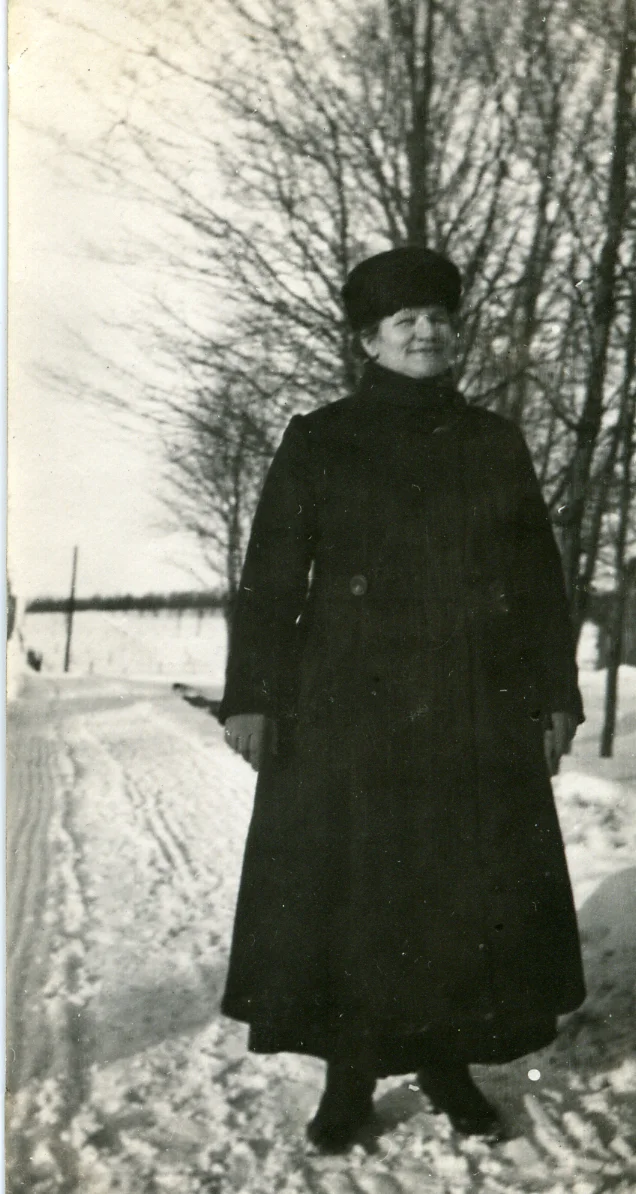 Fannie Schmidt Ratz (1870-1944)