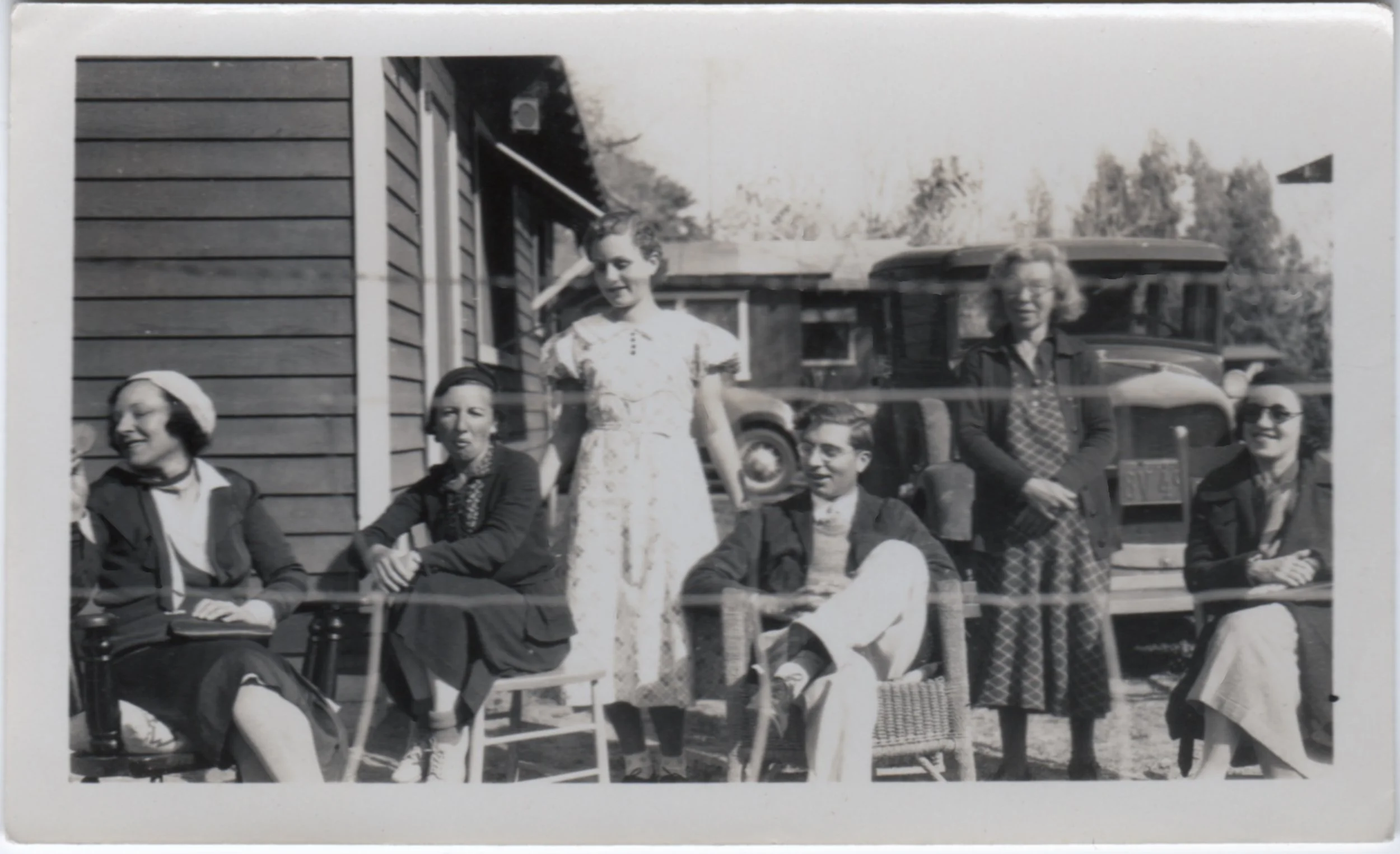 Pic of the Week (#129) - Friends and Fences