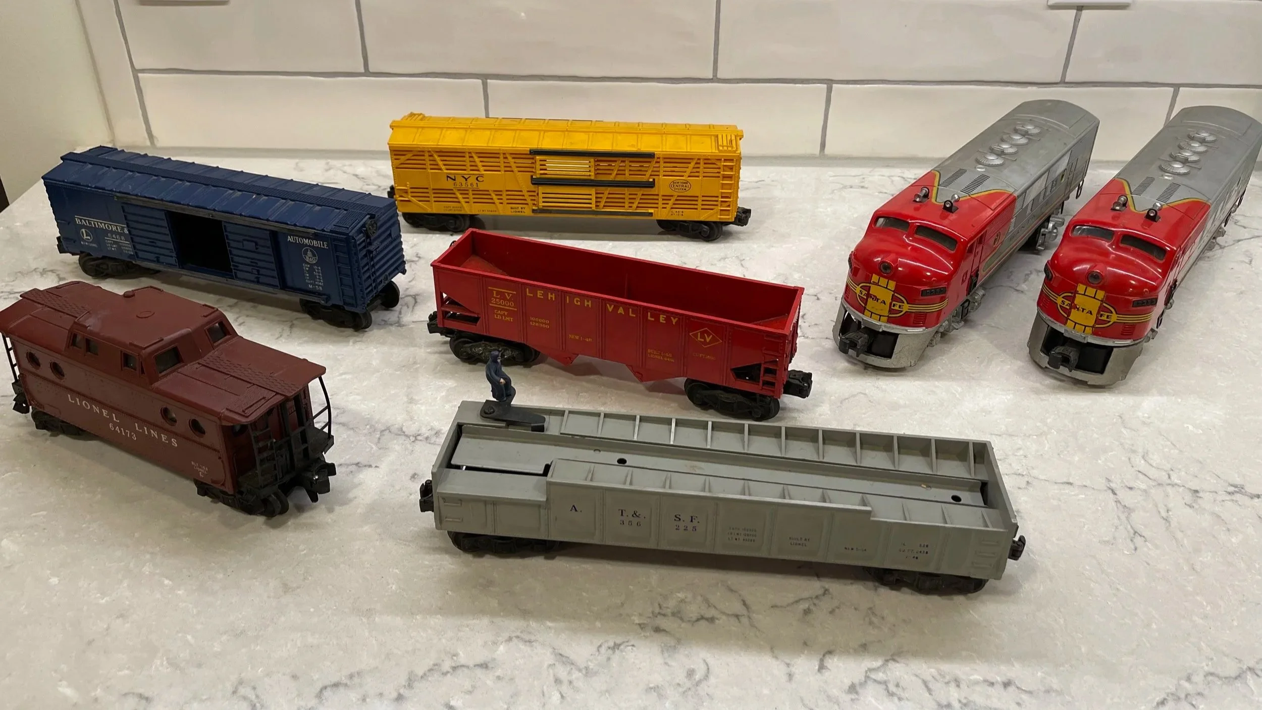 The 1954 Lionel Golden West Special Train Set: "Let the Story Continue"
