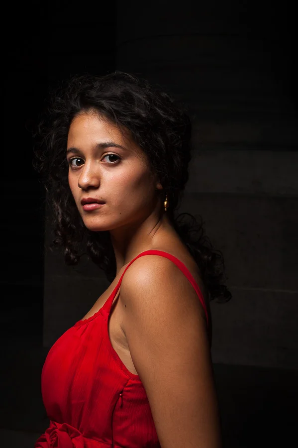 Portrait de Noémie, comédienne. Photographe Yann Cainjo