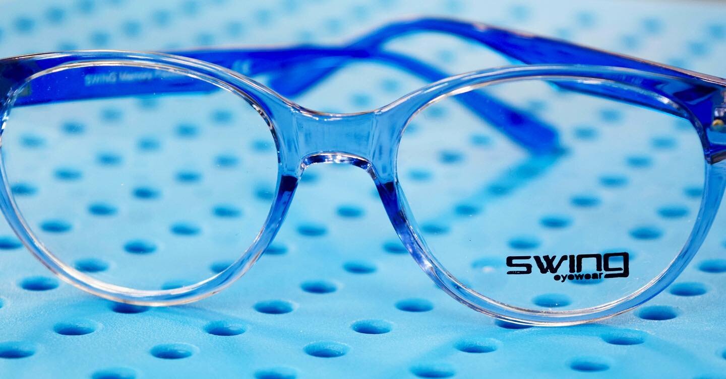 Swing Eyewear model of the day: TR070 Col.435 💙
.
.
.
.
#tekaeyewear #glasses #eyefashion #eyewear #eyewearstyle #lovemyglasses #eyeblogger #luxuryeyewear #optician #optical #eyestyle #fashionglasses #igfashion #igstyle #loveit #whatshewore #photoof