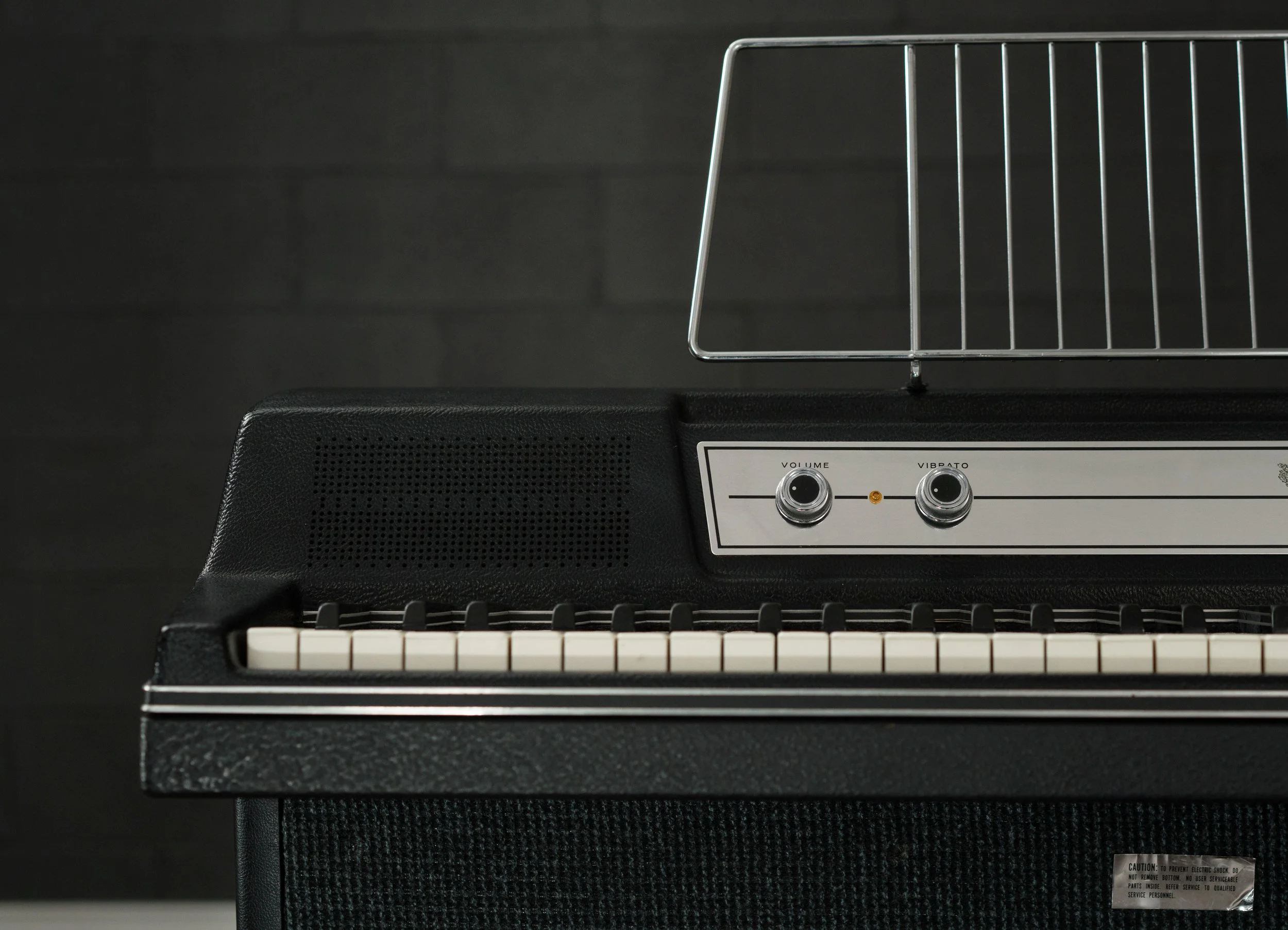 wurlitzer-203-detail.jpg
