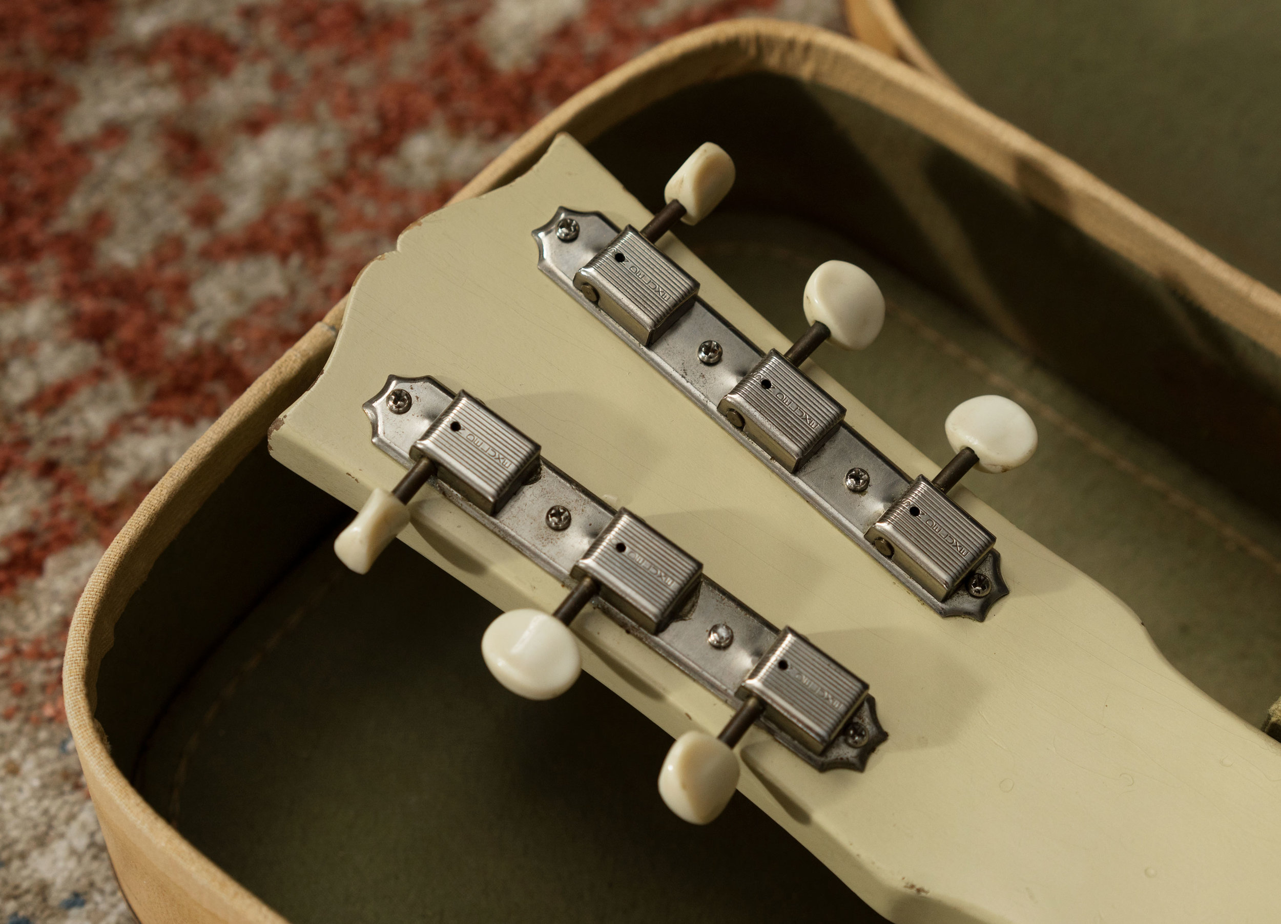 Gibson BR-9