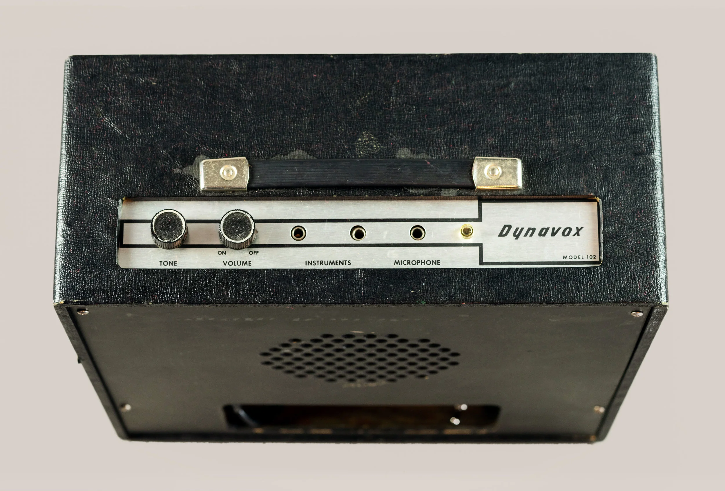 dynavox-chassis.jpg