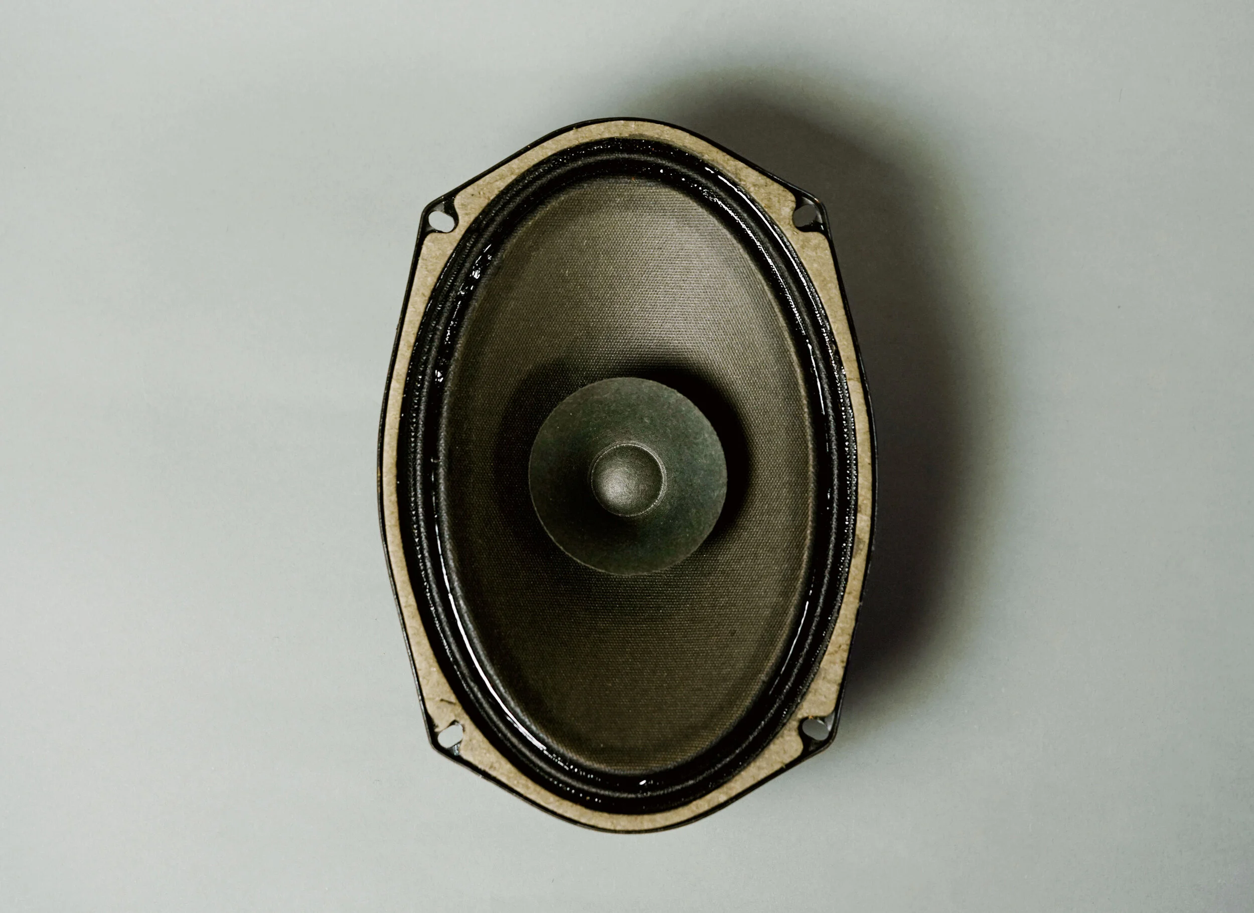 4 ohm solid state amp 16 ohm speaker