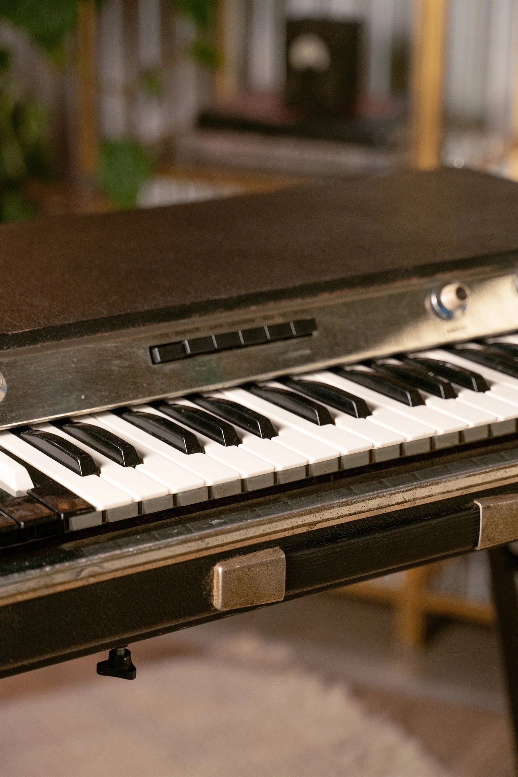 The Whippany Melosonic or Realistic Musideck combo organ