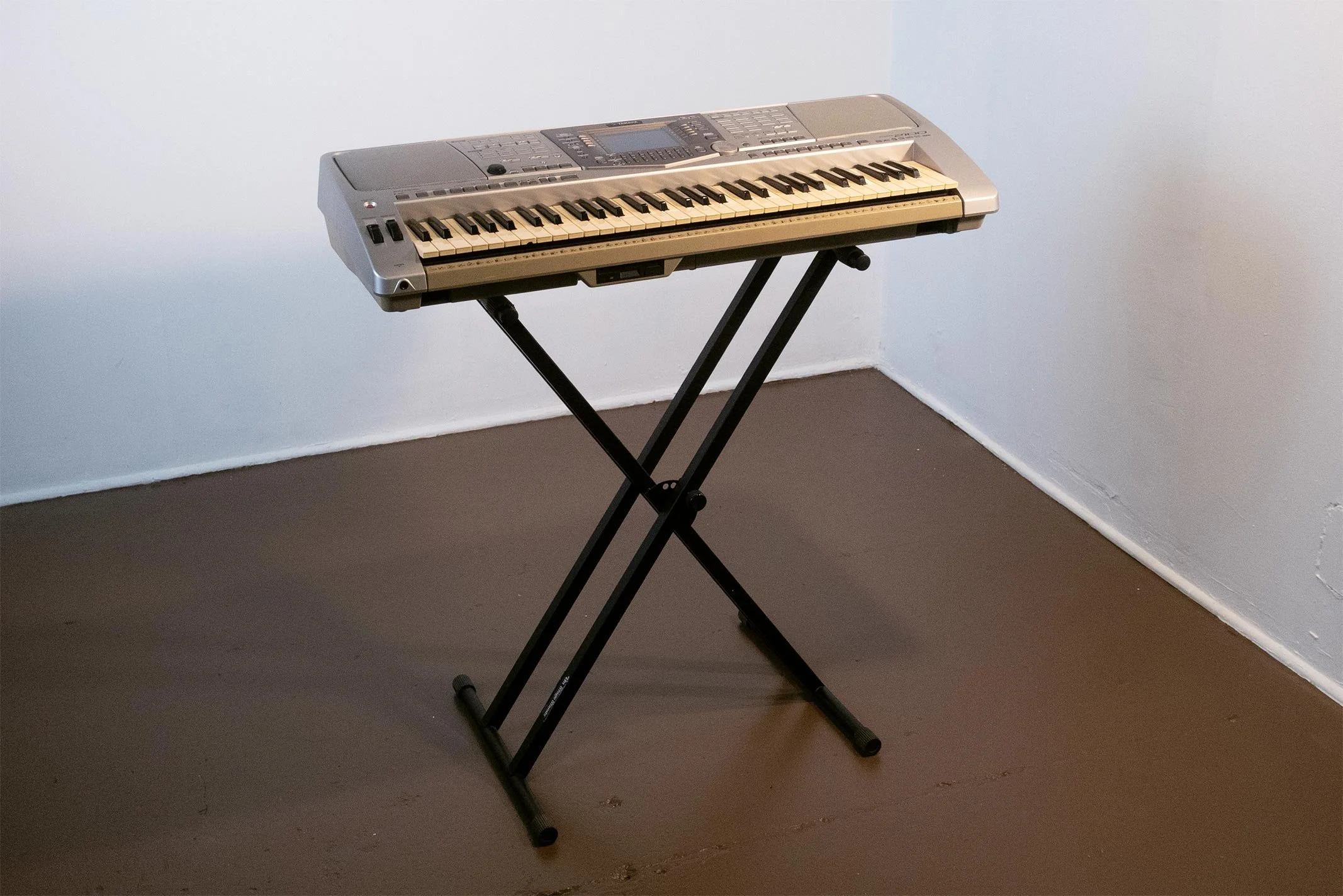 Yamaha PSR 2100 keyboard workstation