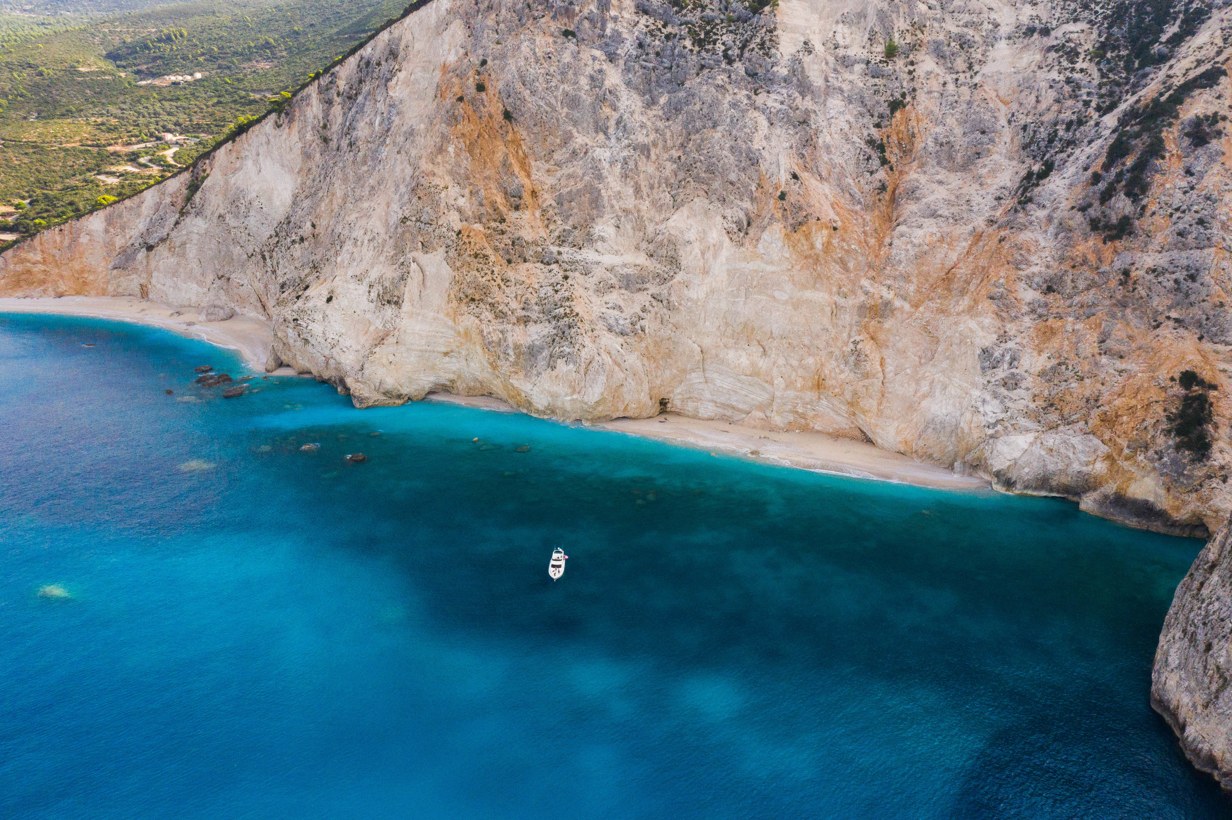 RIO FRIO LUXURY YACHTING IN LEFKAS.jpg