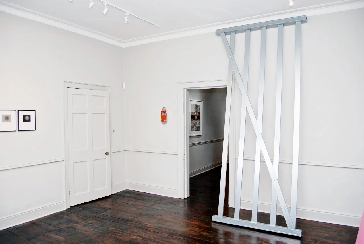 Richard Wentworth - Stave, 2016, Steel section studding, 314 x 125 cm