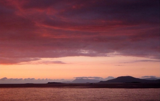 Dorothy Cross – Pink Horizon , 2014, Archival pigment print, Edition of 4, 92.3 x 130.2 cm