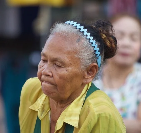 Bali lady.jpg