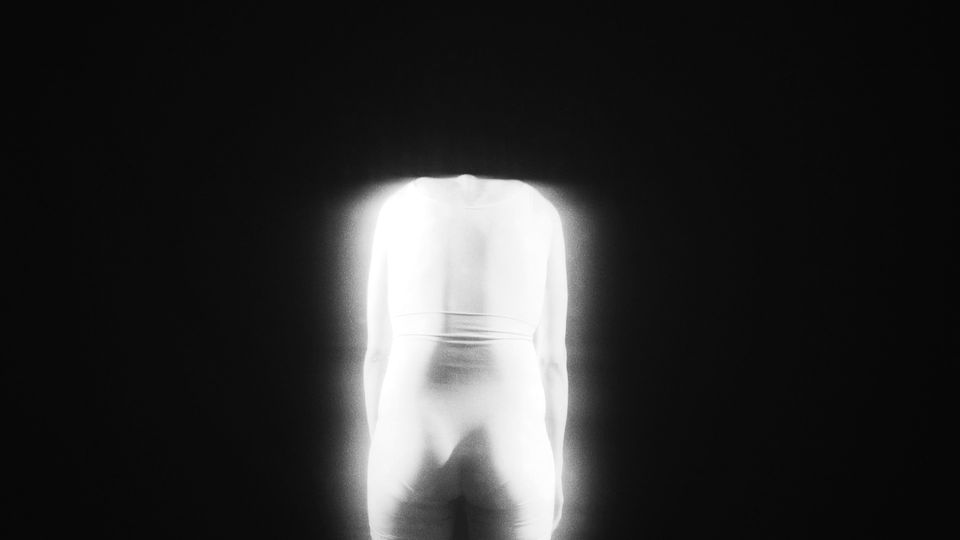 DANIEL AVERY - UNDER THE TALLEST ARCH