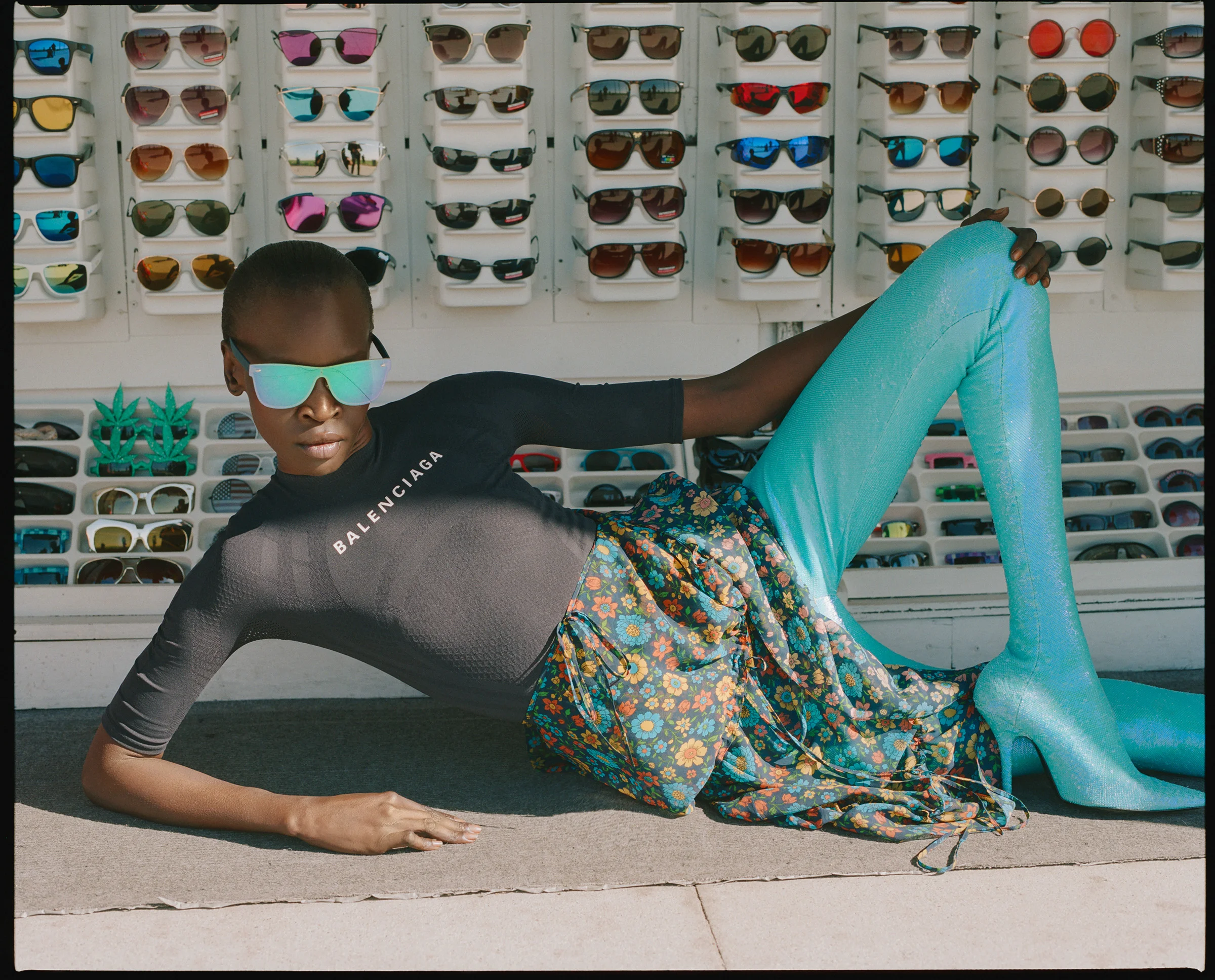 AlekWek_52b.jpg