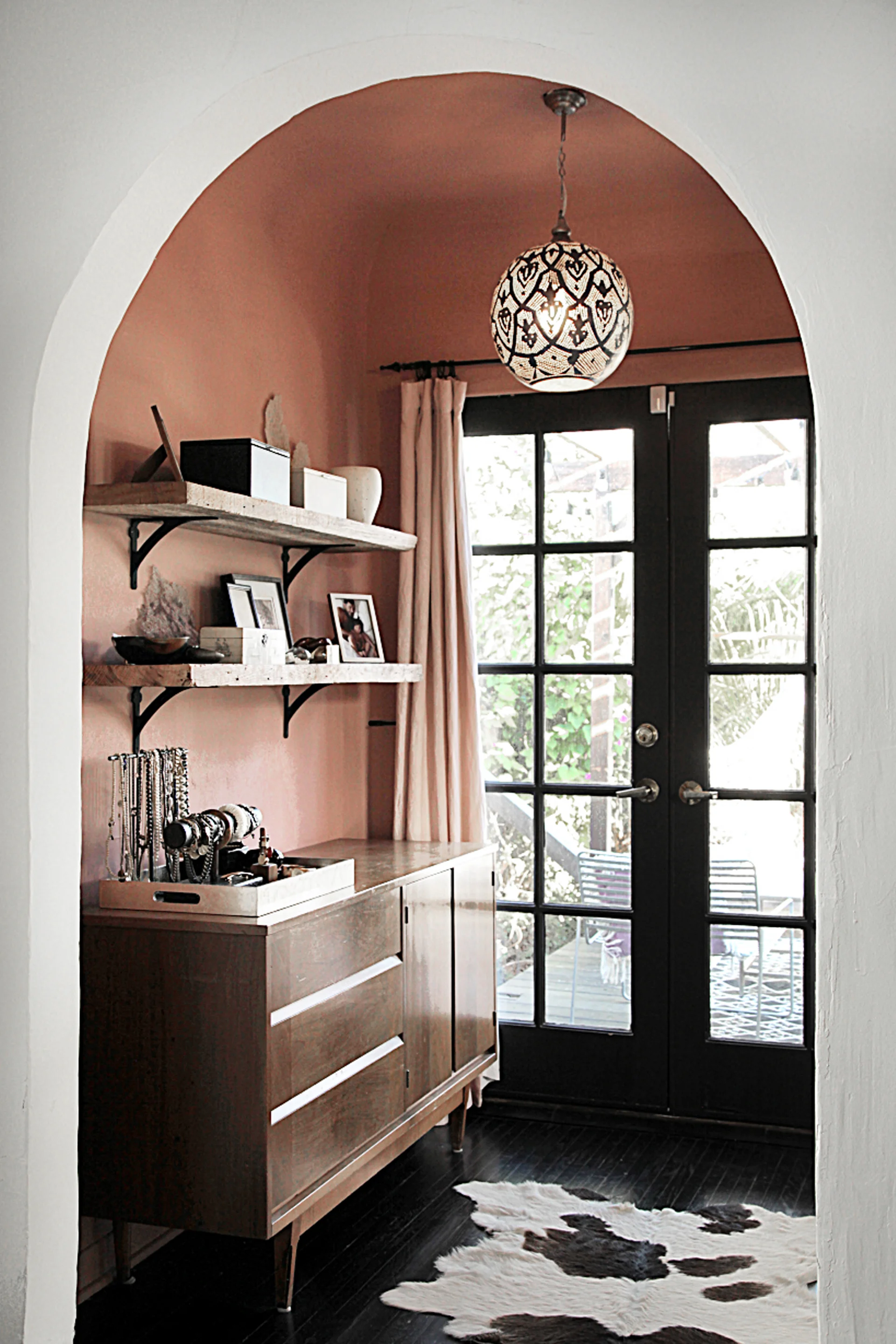 942-dressing-853x1280 edit-arch.jpg