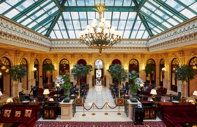 { Z &amp; C } Un mariage sophistiqué dans un bel hôtel parisien