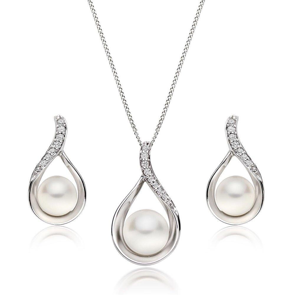 Shop Women's H Samuel Silver Necklaces up to 75% Off | DealDoodle