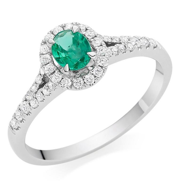 18ct-White-Gold-Diamond-Emerald-Halo-Ring-0109600.jpeg
