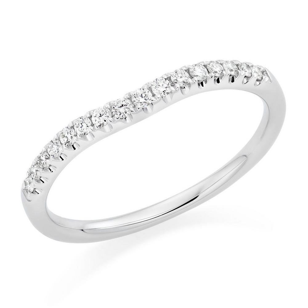 Platinum-Diamond-Wedding-Ring-0134495.jpeg