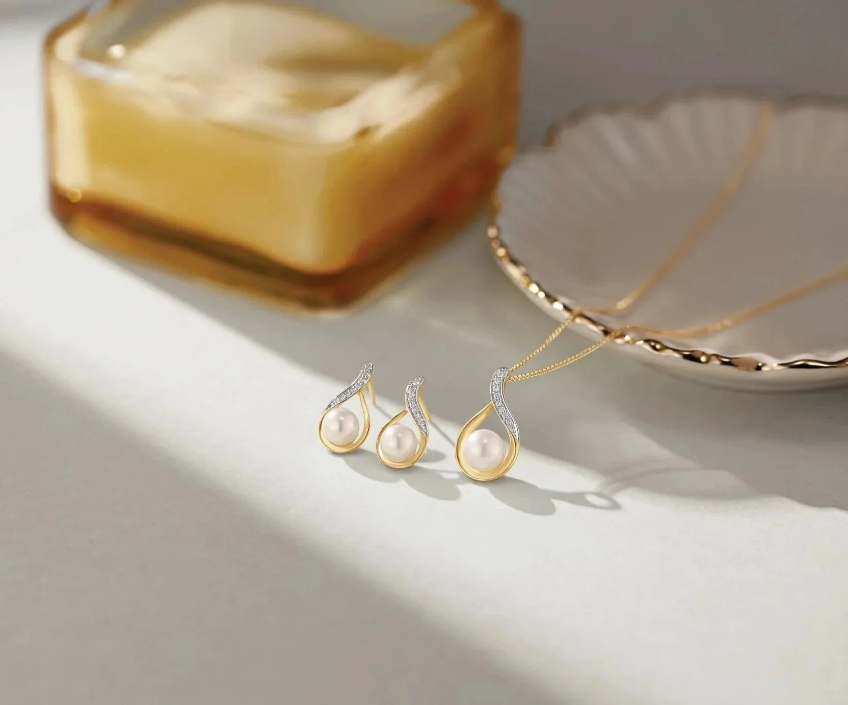 Our Guide To Pearl Jewellery