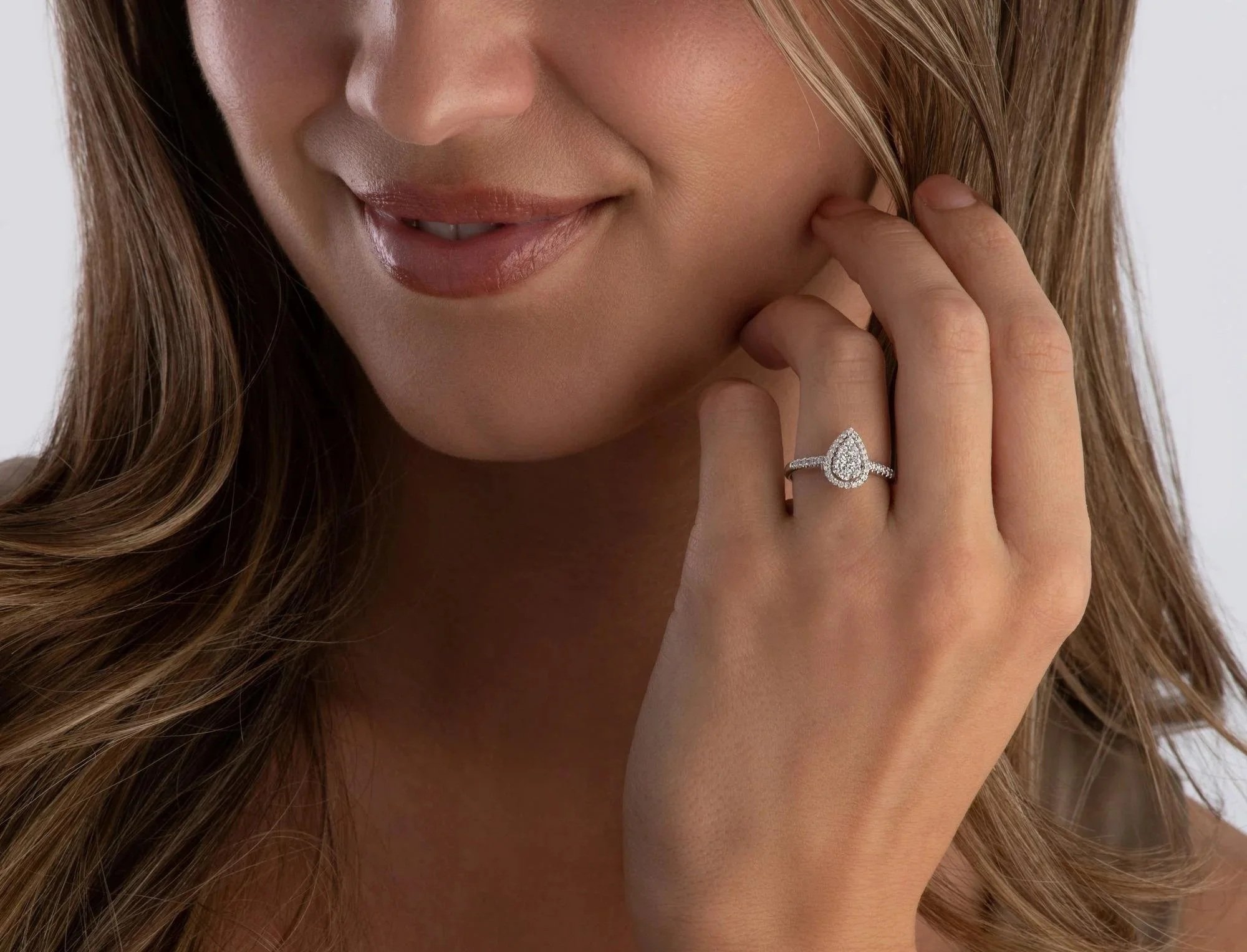 Our Favourite Engagement Rings for Under £1,500