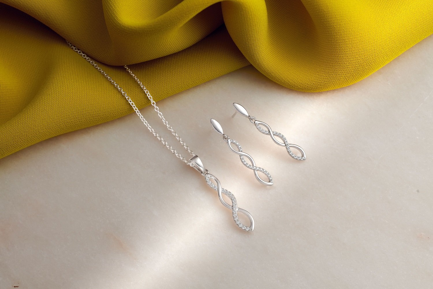The Best Ways to Take Care of Sterling Silver Jewelry