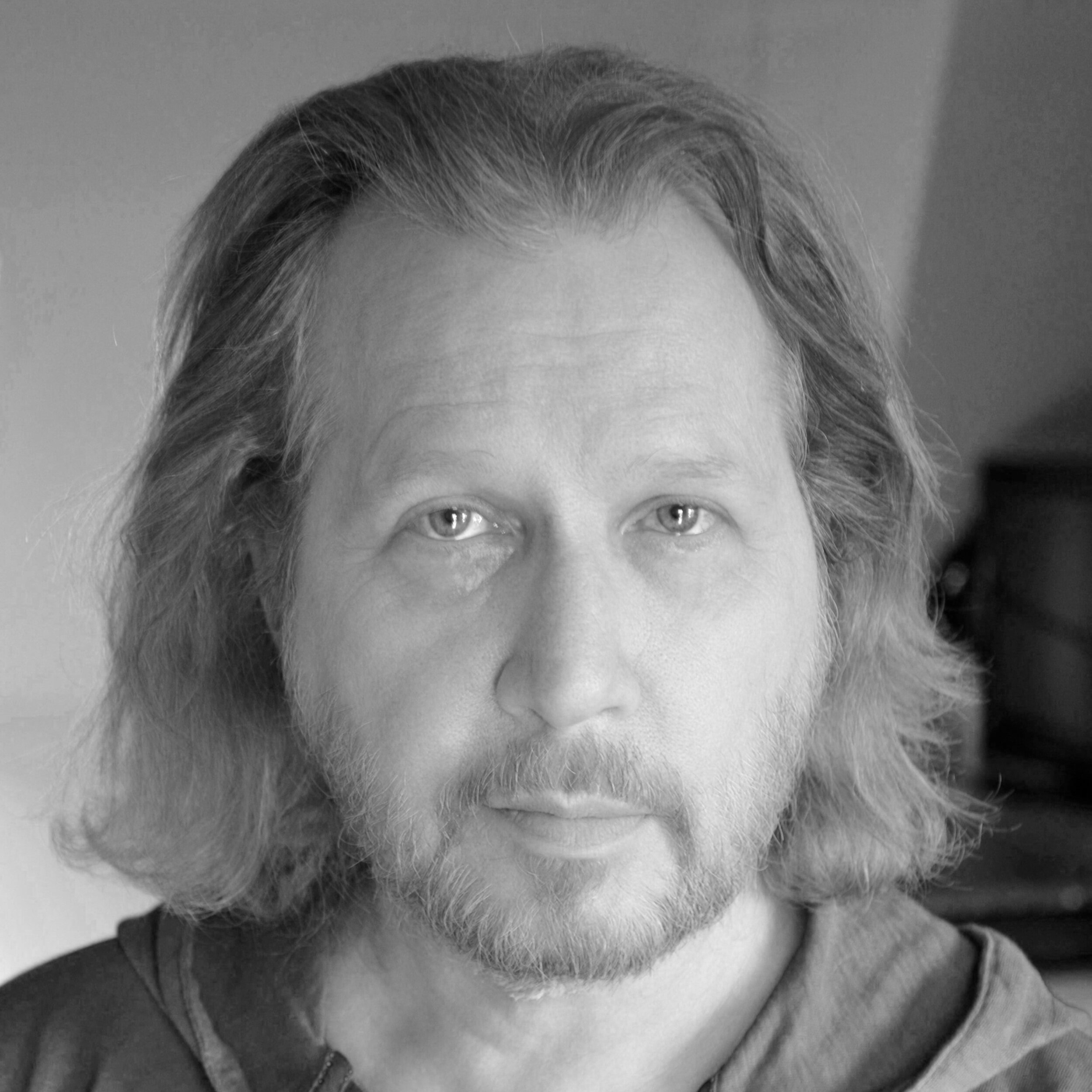 Blunt%2C+Giles+-+Author+Photo+-+Feb+2020+-+Mark+Raynes+Roberts..jpg