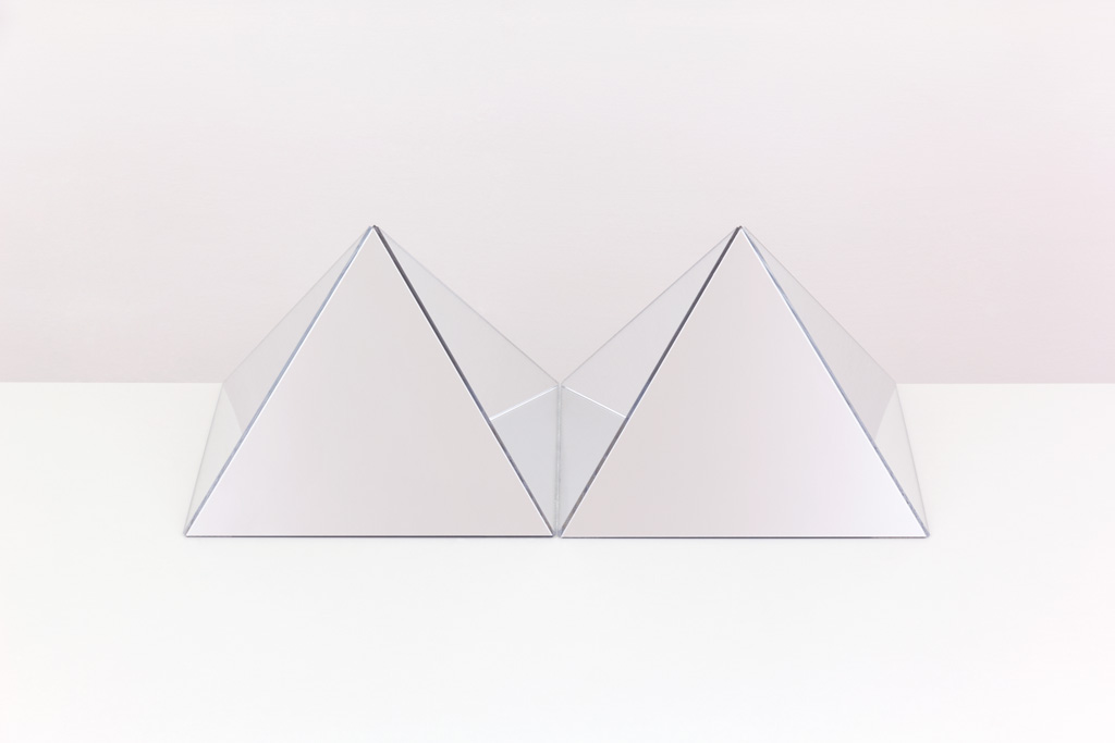 Caroline Cloutier, Déploiement 1 , 2016, impression numérique montée sous plexi, 61 X 91 cm (24 X 30")