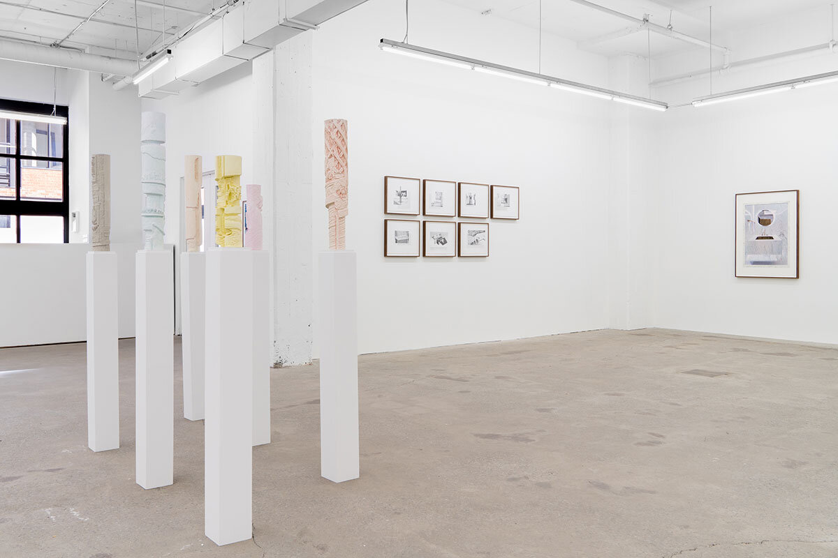 Tristram Lansdowne, I swear you never slept at night, 2019 , vue d’exposition, Galerie Nicolas Robert. Photo : Jean-Michael Seminaro