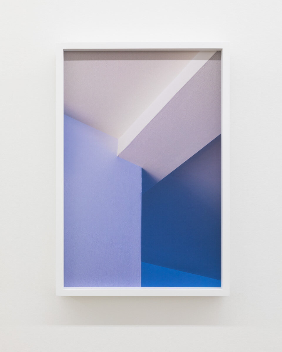 Caroline Cloutier, Light Switch #3 , 2019, impression jet d’encre sur papier de coton, 54 x 36 cm (21” x 14”)