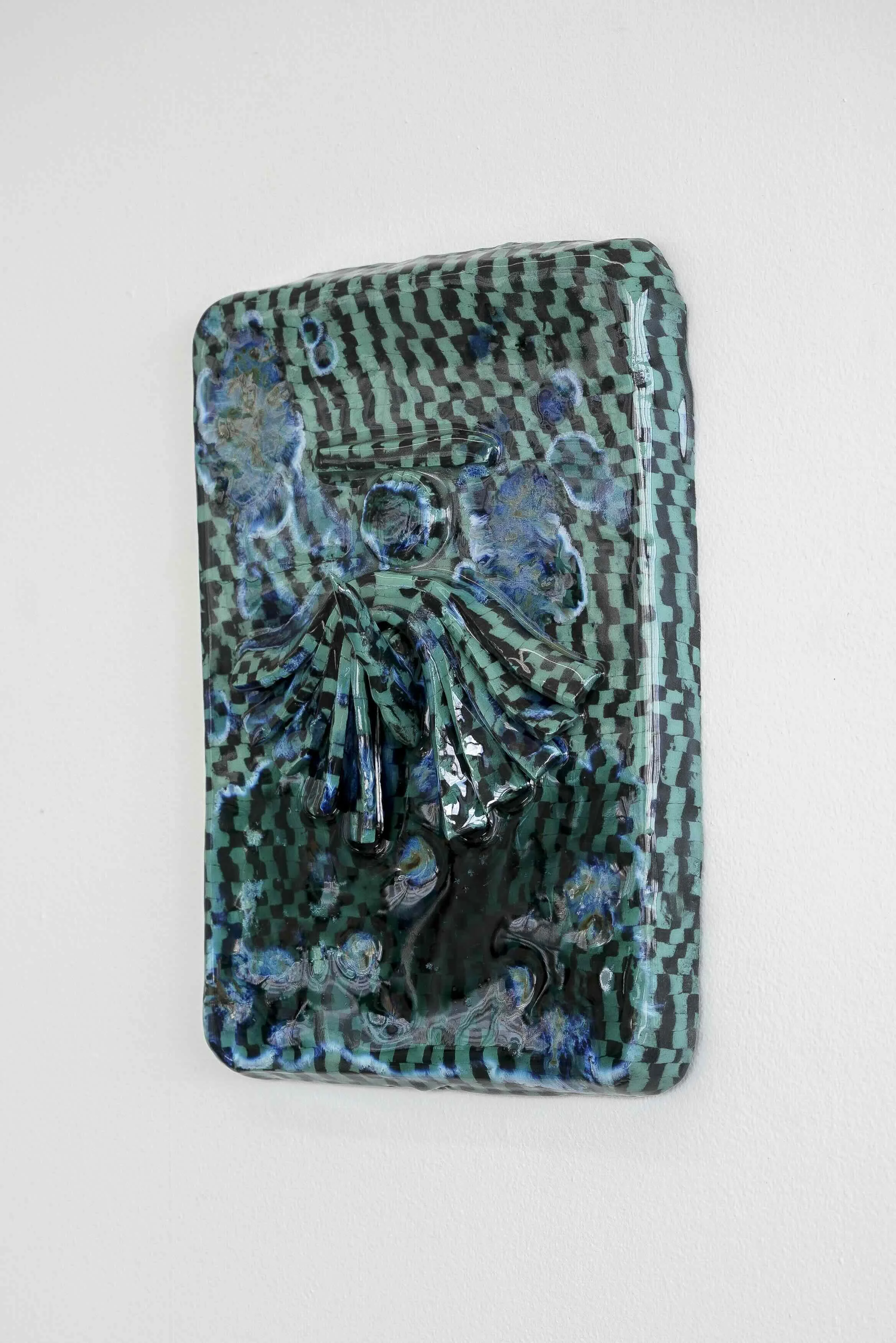 Philippe Caron-Lefebvre,  Bruit RVB (Vert) , 2025, Grès, glaçure, 32 x 24 x 5 cm (12.6 x 9.4 x 2 ")