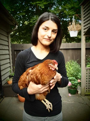 colleenschickens300px.jpg