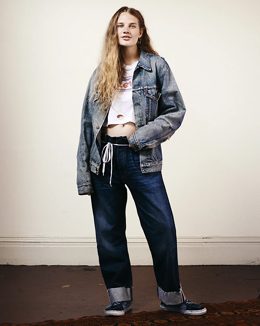 16_HOL_TRUCKER_GIRL_049_RGB.jpg