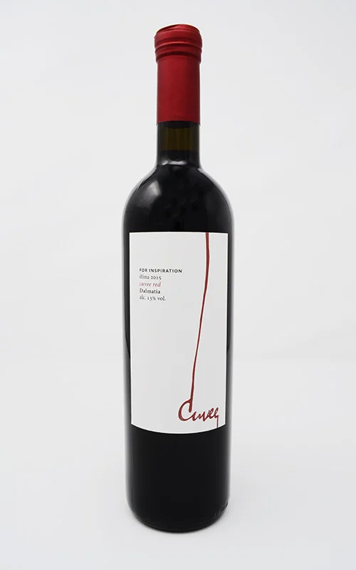 Stina_Cuve_Red.jpg