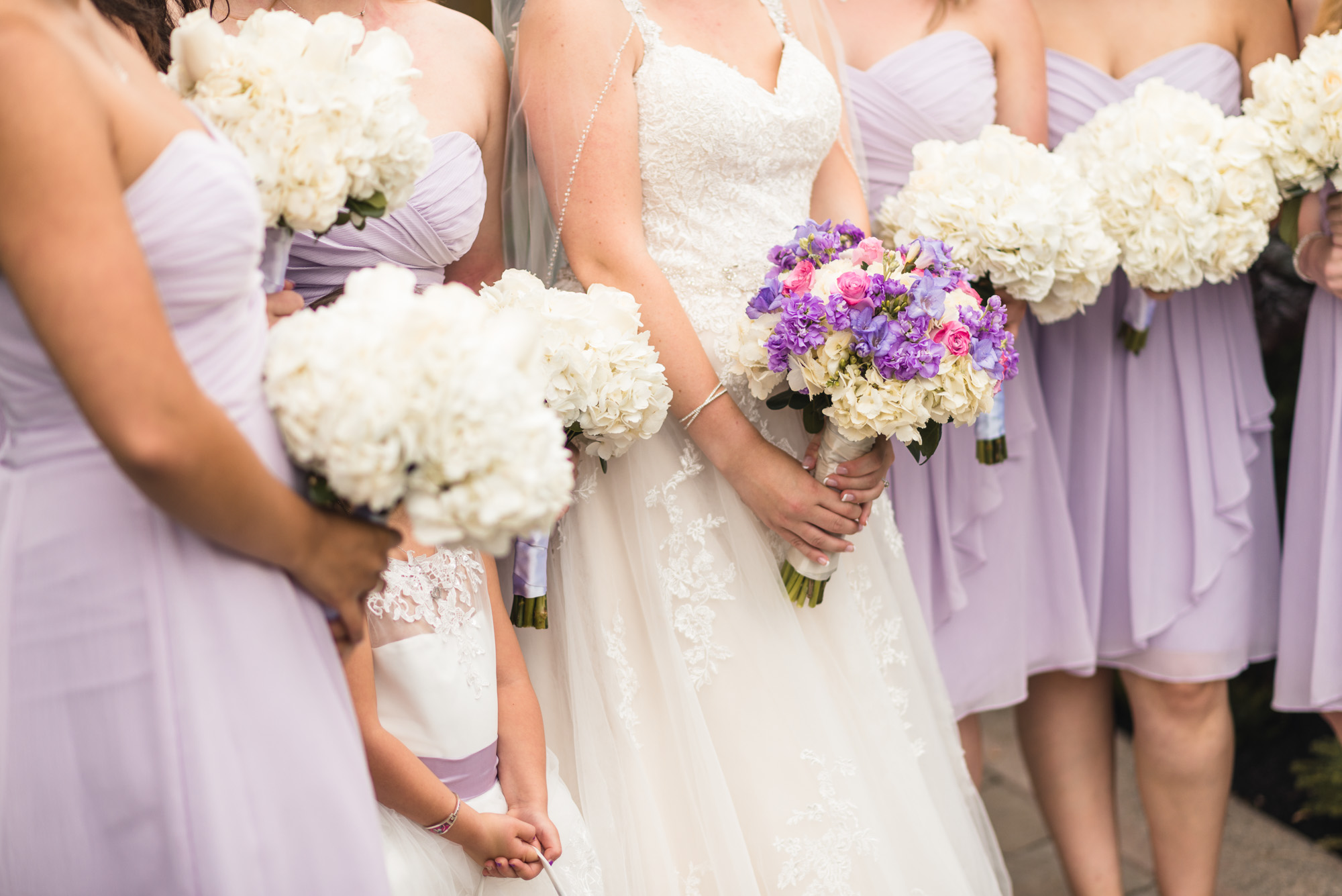 Bride and Bridesmaids with bouquets