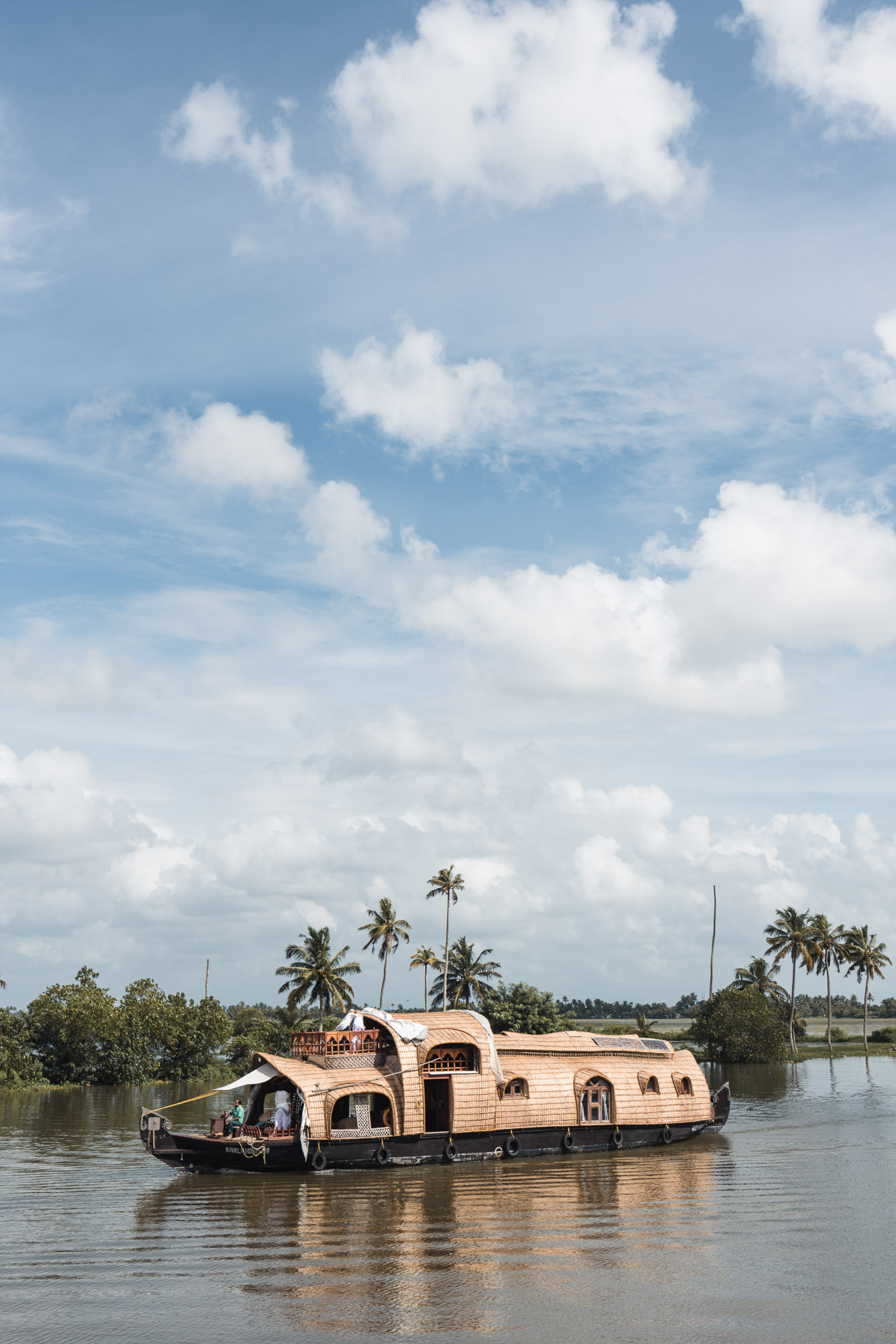 Alleppey Backwaters houseboat cruise