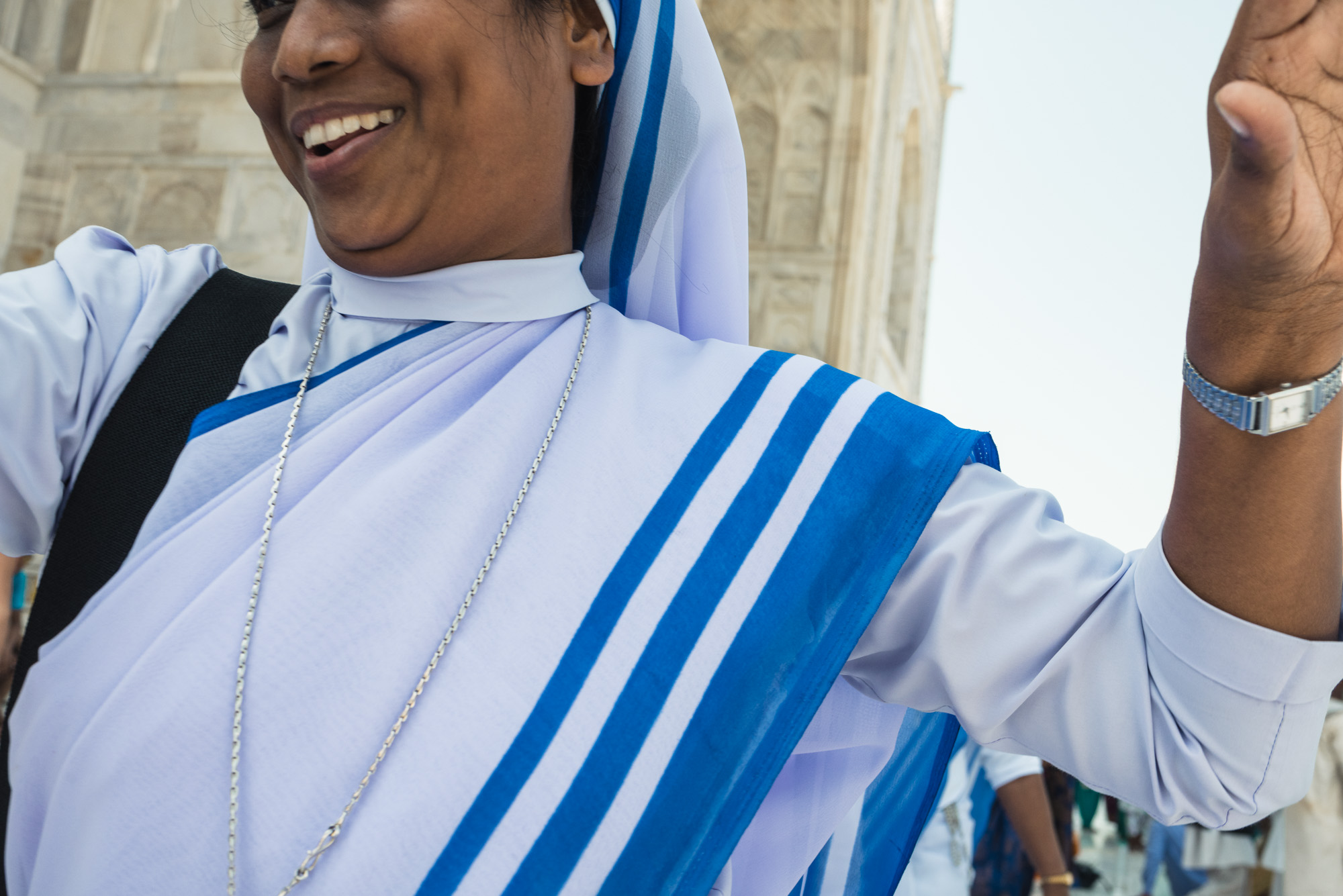 Hapy woman at the Taj Mahal