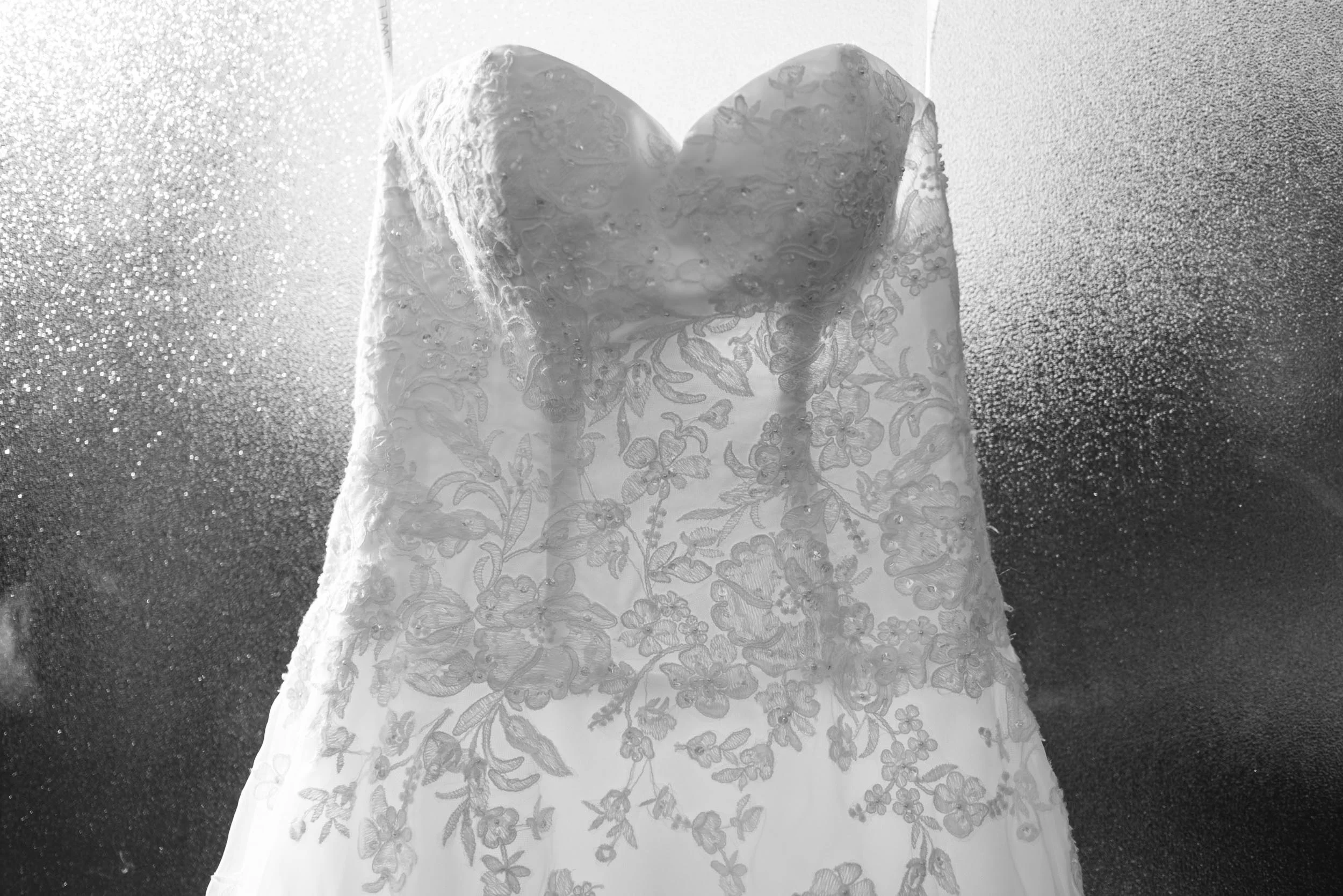 Bride's wedding dress