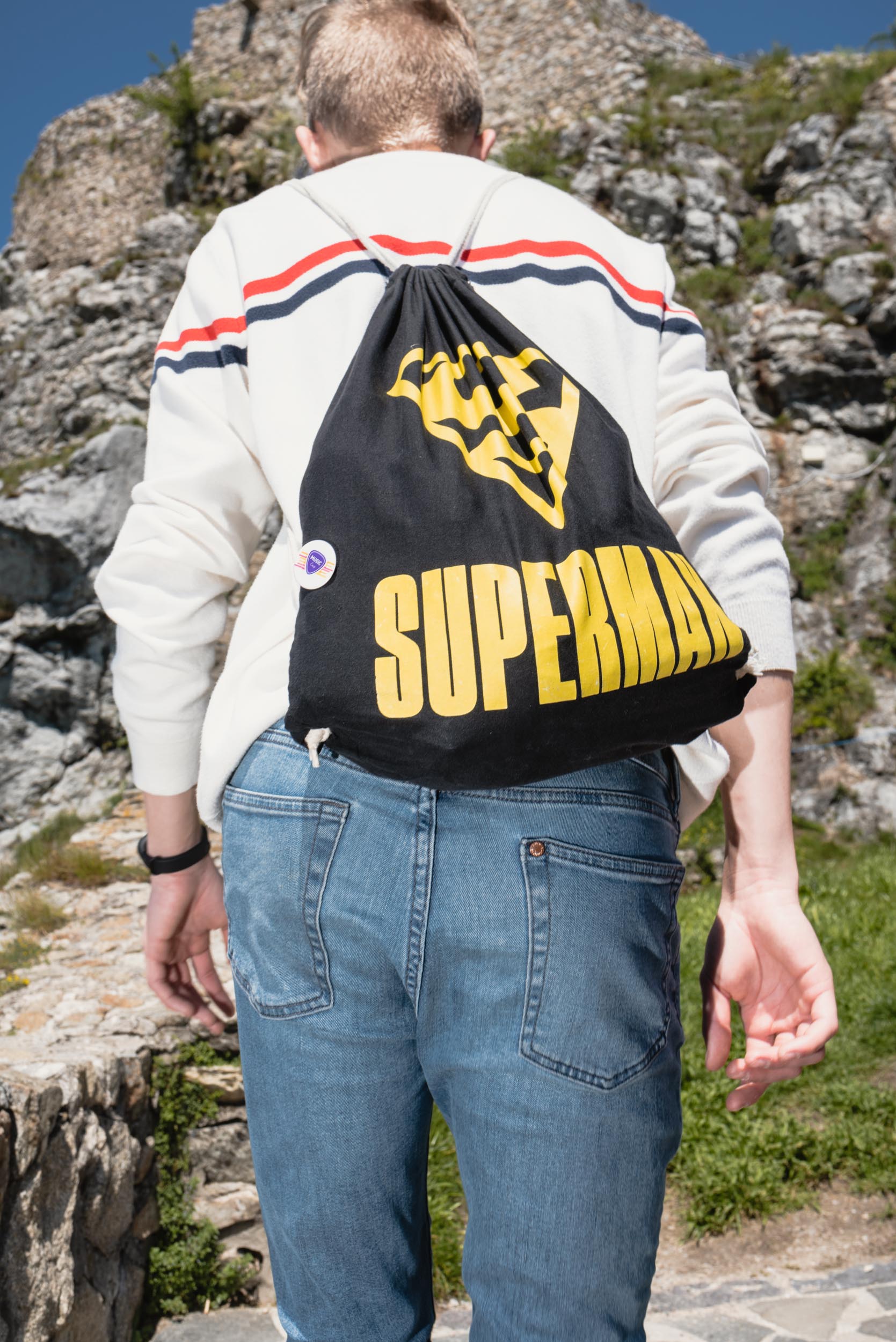 Young tourist at Devin Castle