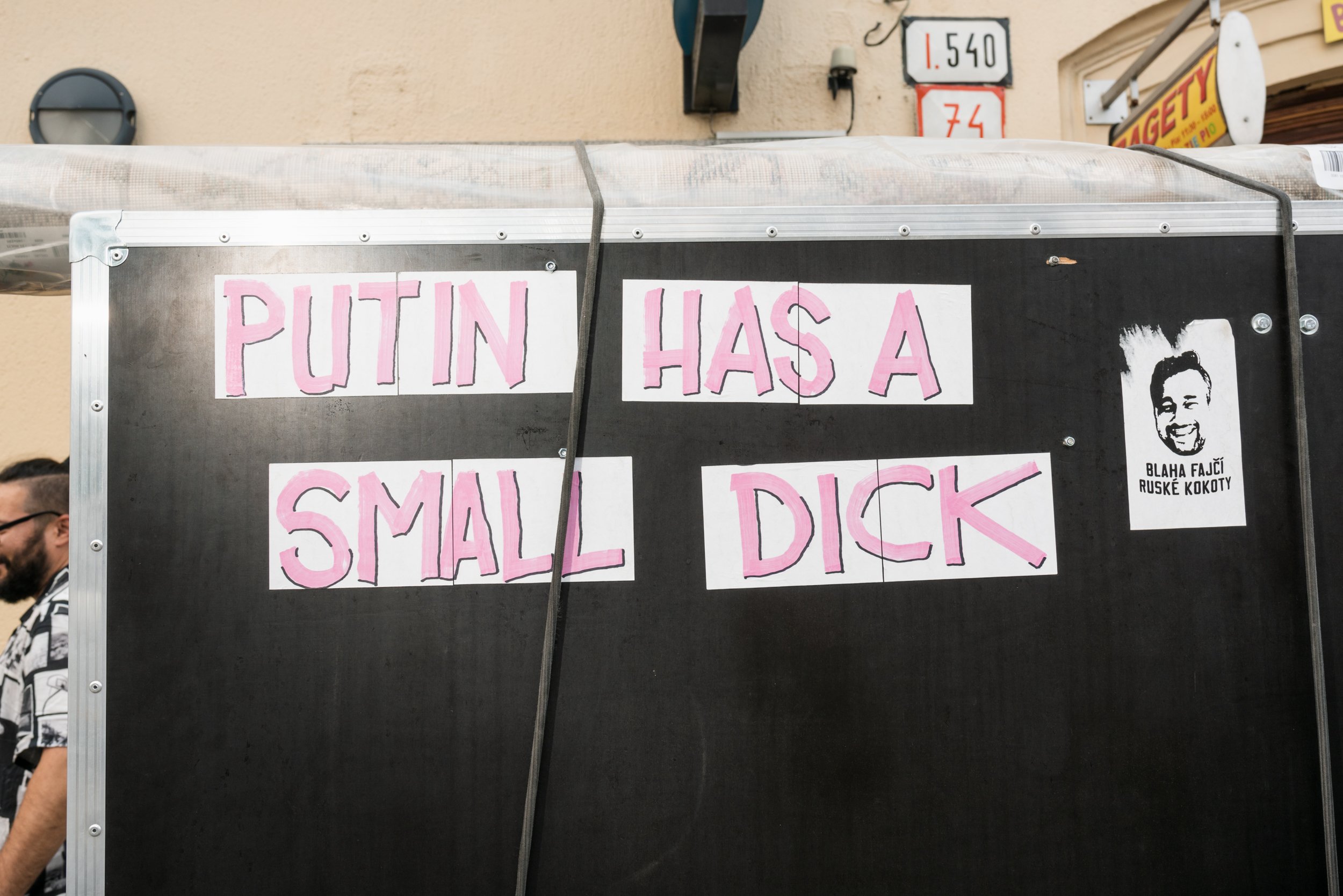 Putin has a small dick