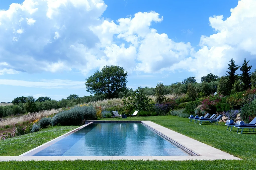 6-pool.jpg