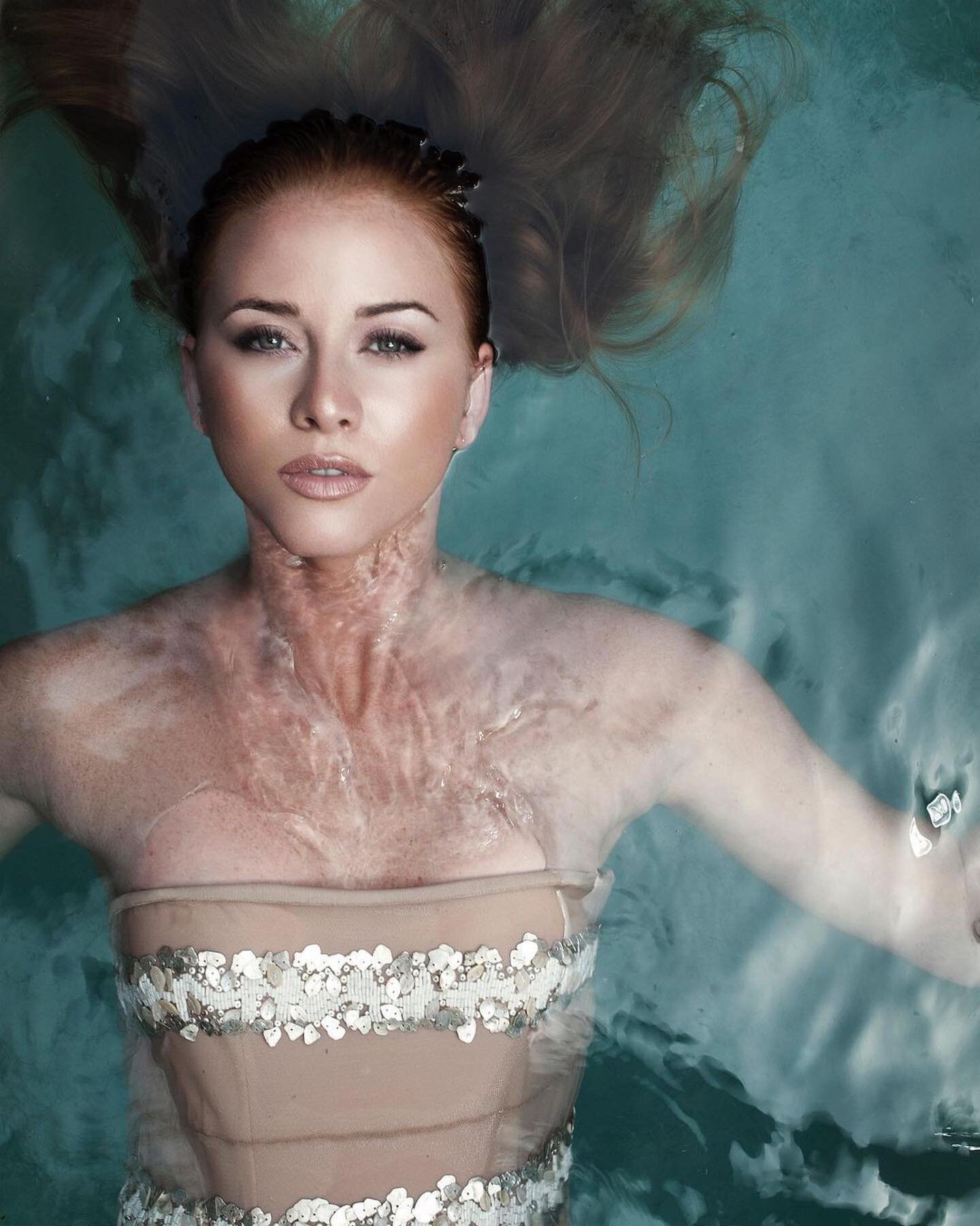 Mermaid vibes 🧜&zwj;♀️ 
#Repost @carlosmontelara
・・・
Big mood for today 🌊 One of my favorite shoots from my first real job as a Photographer, styled by @loredanahernandez for @magacin. I wish we had some behind the scenes footage of this shot, it w