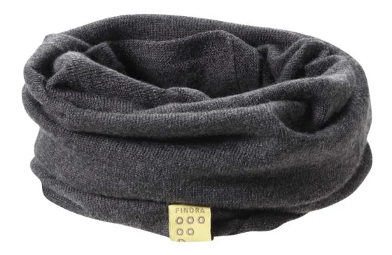 F14ACBNWP-CH_Betty-Neck-Warmer-Plain_Charcoal_01-560x720.jpg
