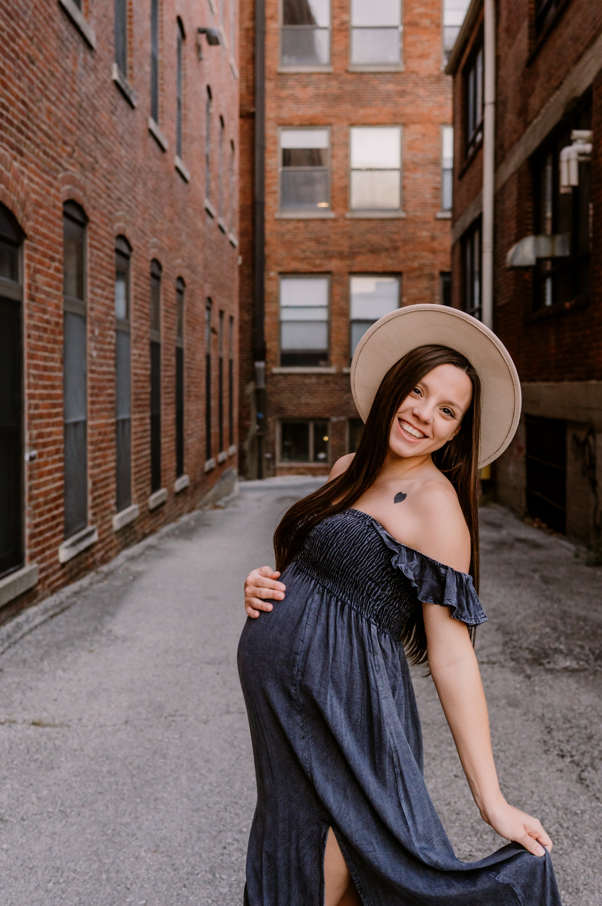 Downtown Maternity Session